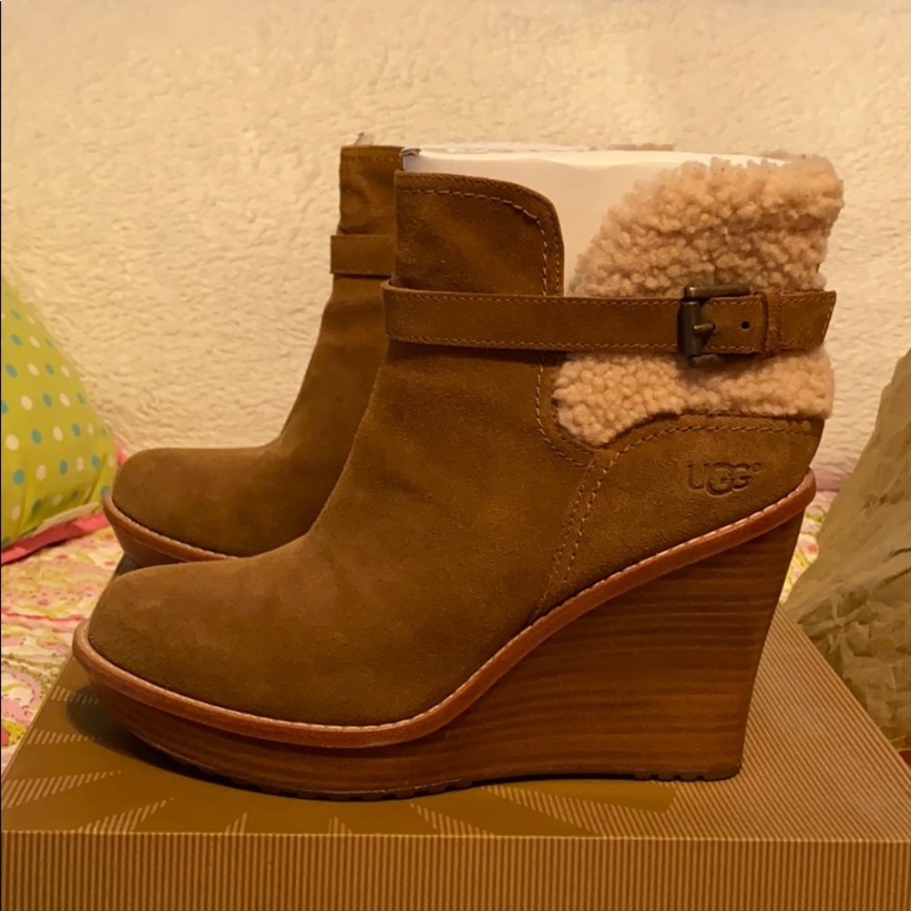Ugg Anais Ankle Wedge Booties